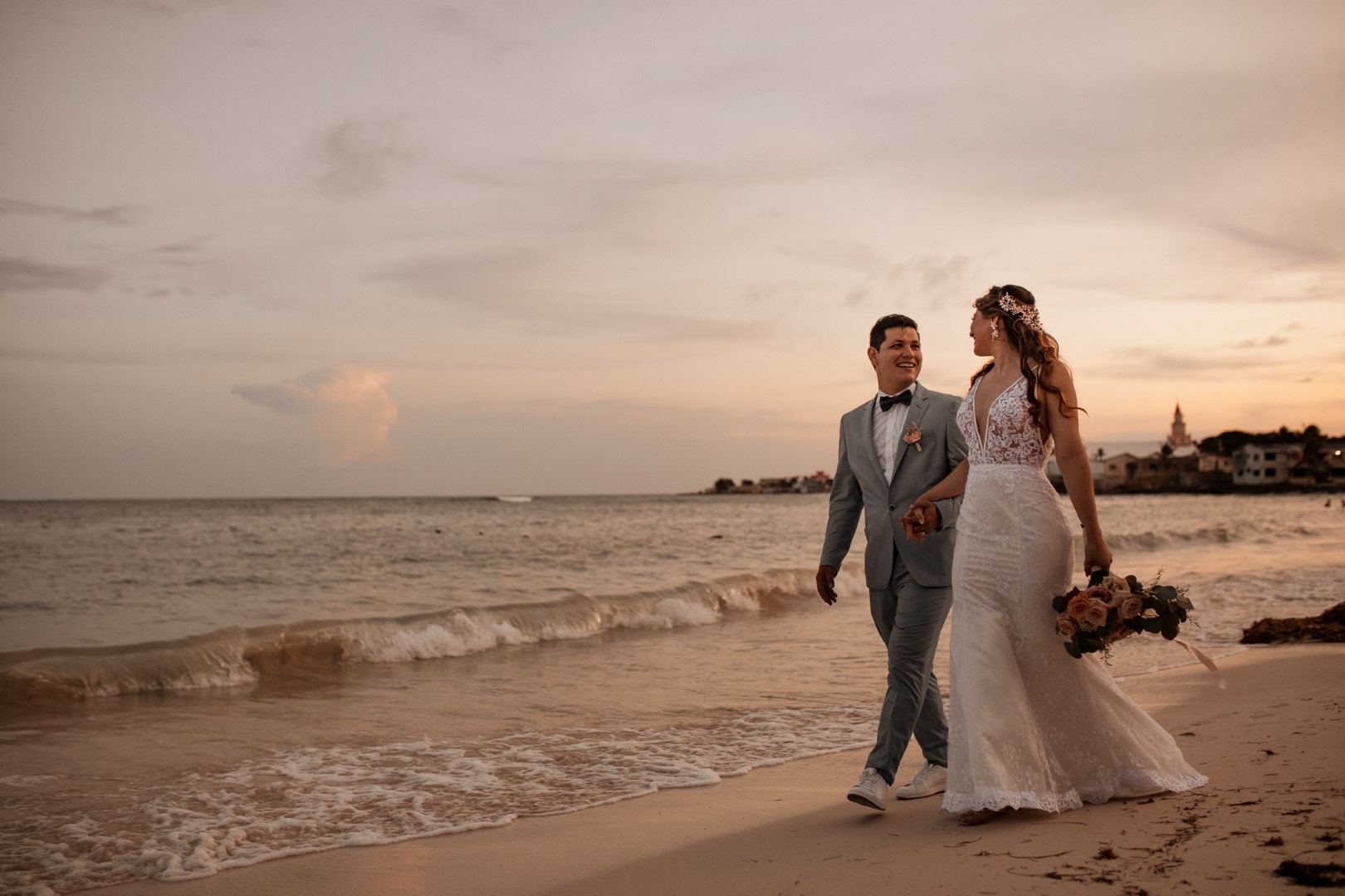 Angelica y Beto boda en la Playa ed Sa Andres 1 of 1
