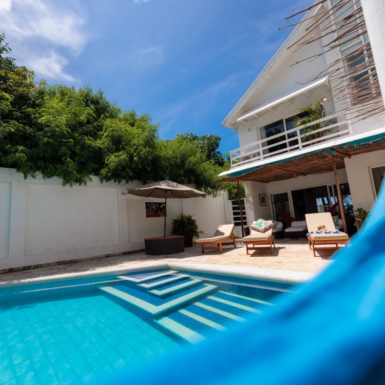 Fotografía de apartamentos en San Andrés: hamaca con vista al mar