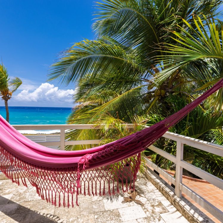 Fotografía de apartamentos en San Andrés: hamaca con vista al mar
